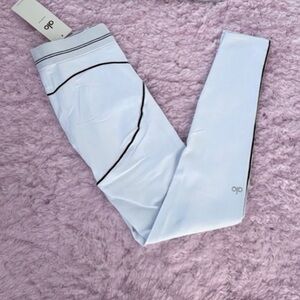 ALO Yoga White Legging with Black Trim